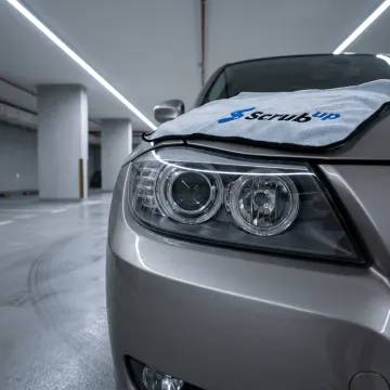 Restored clear headlights on a car in Dubai
