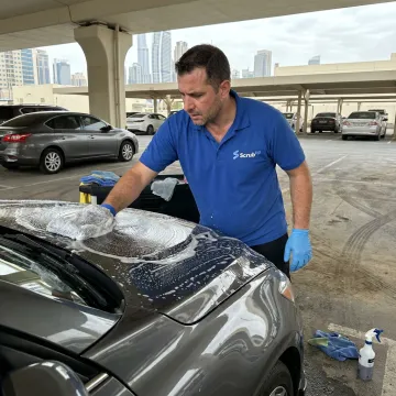 Mobile auto detailing service