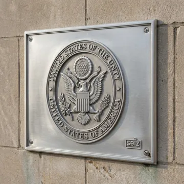Government & Civic Institutions