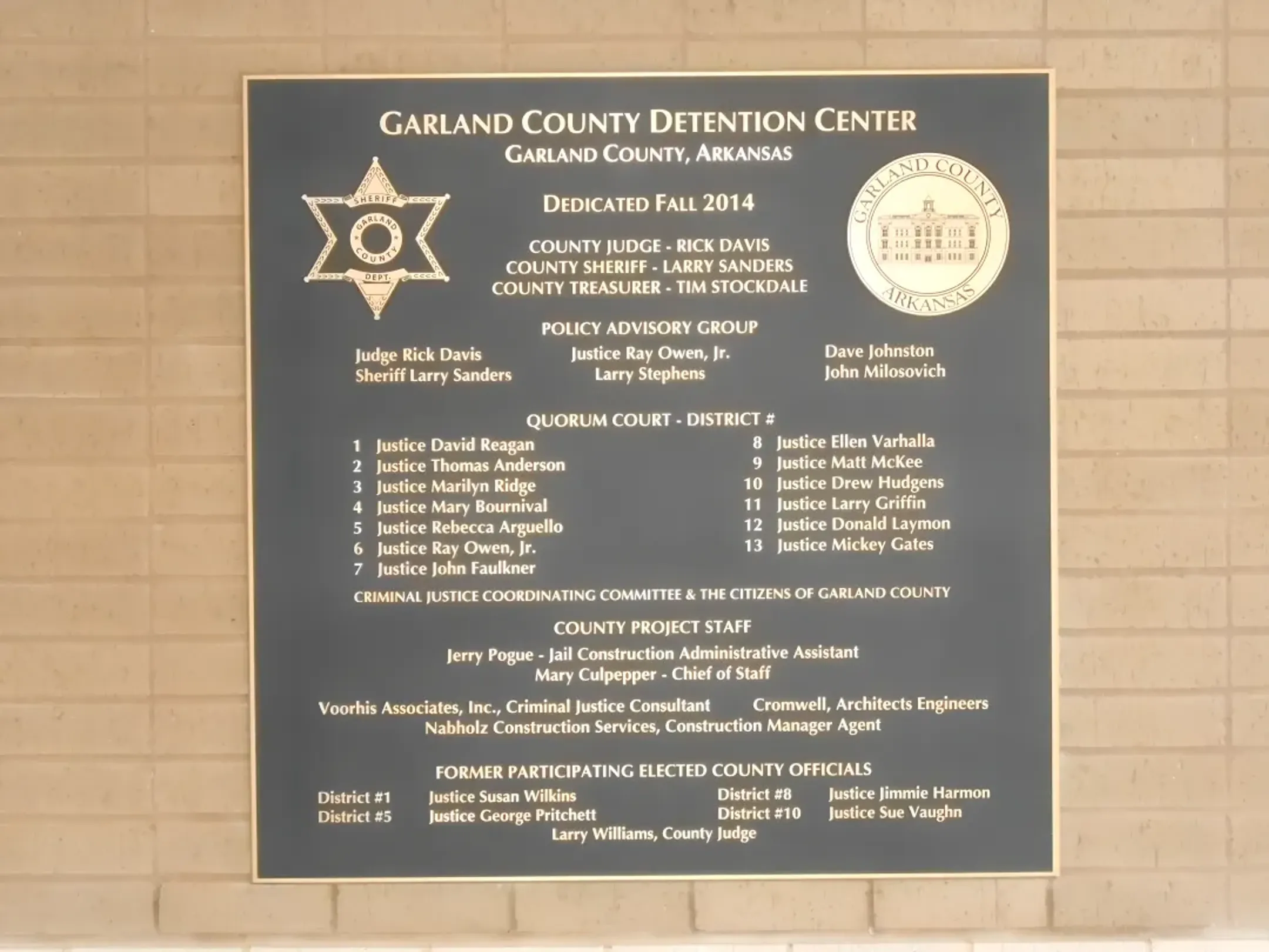 Architectural Plaques — Cast Aluminum & Cast Bronze Plaques for Buildings, Memorials & Donors | Bronze Veterans Memorial Plaques