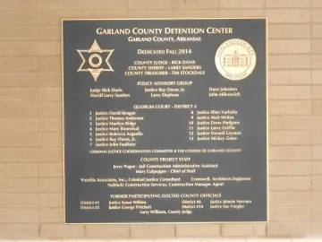 Architectural Plaques — Cast Aluminum & Cast Bronze Plaques for Buildings, Memorials & Donors | Bronze Veterans Memorial Plaques