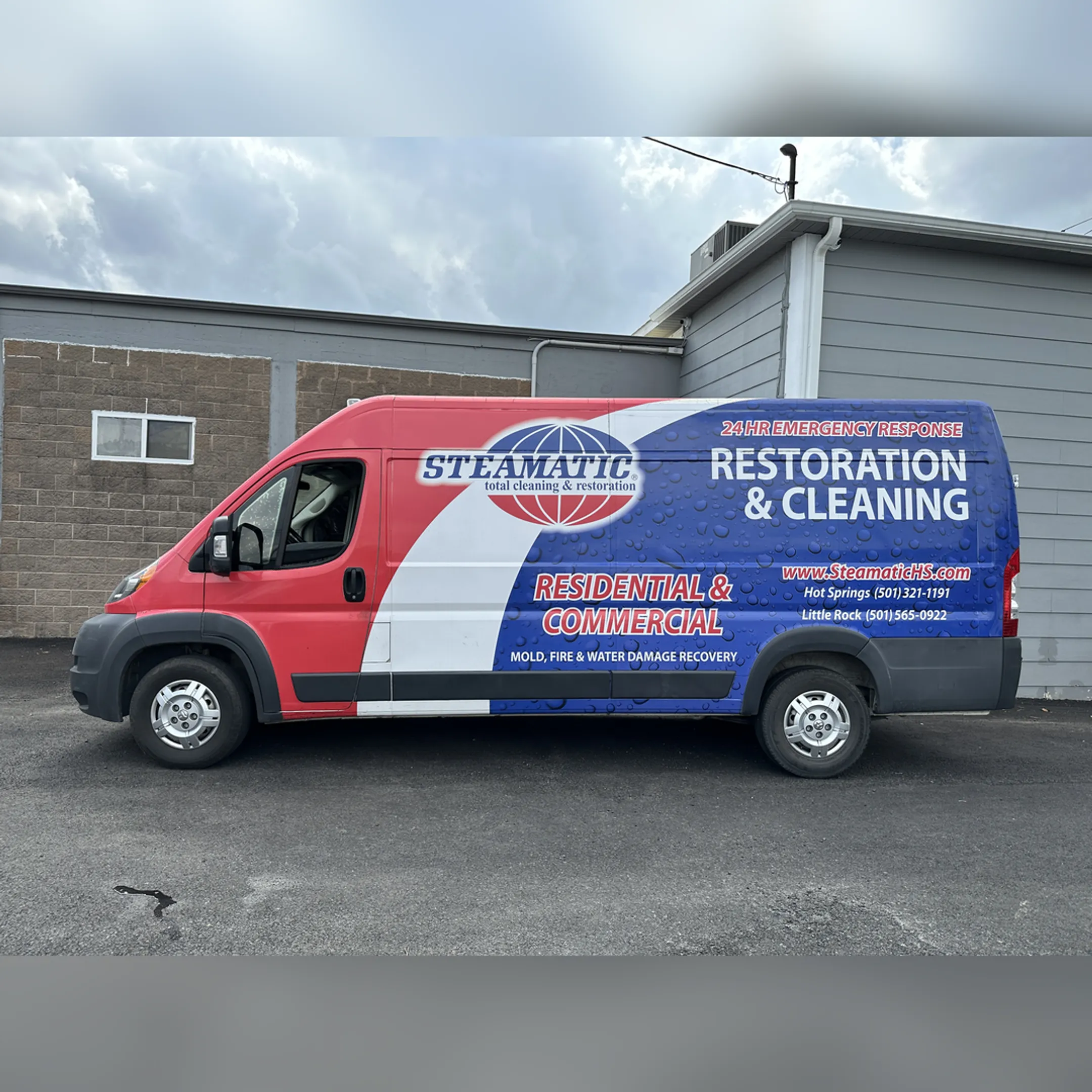 Custom Vehicle Wraps & Graphics Services