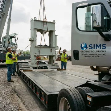Heavy Equipment and Machinery Rigging Services