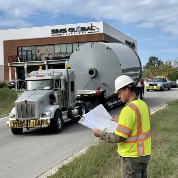 Heavy haul route planning with specialized trailer