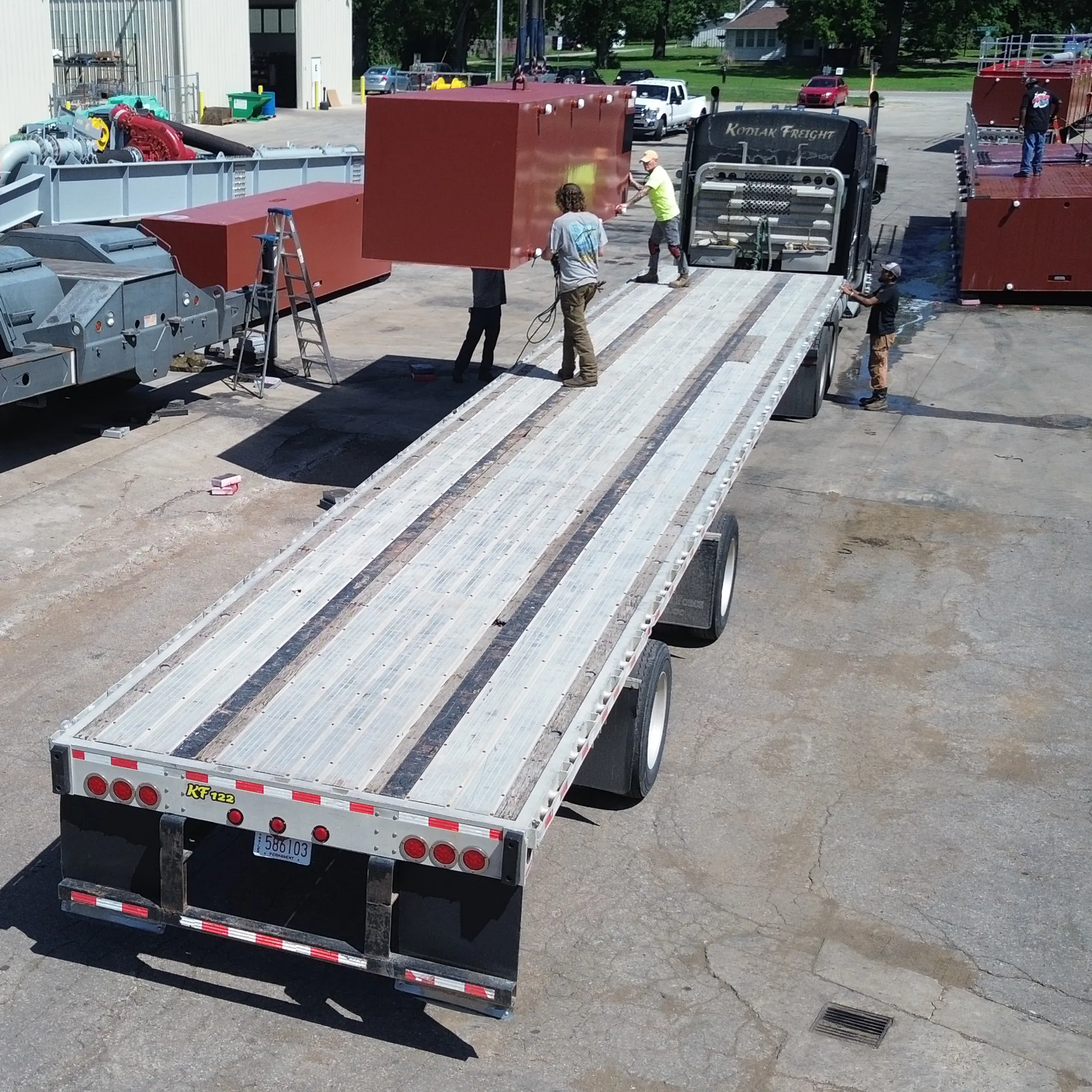 Flatbed truck loading process