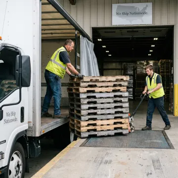 Used Pallet Removal & Disposal Services