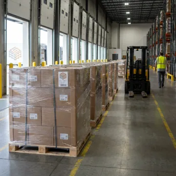 Retail & E-Commerce Distribution