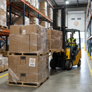 Retail & Distribution