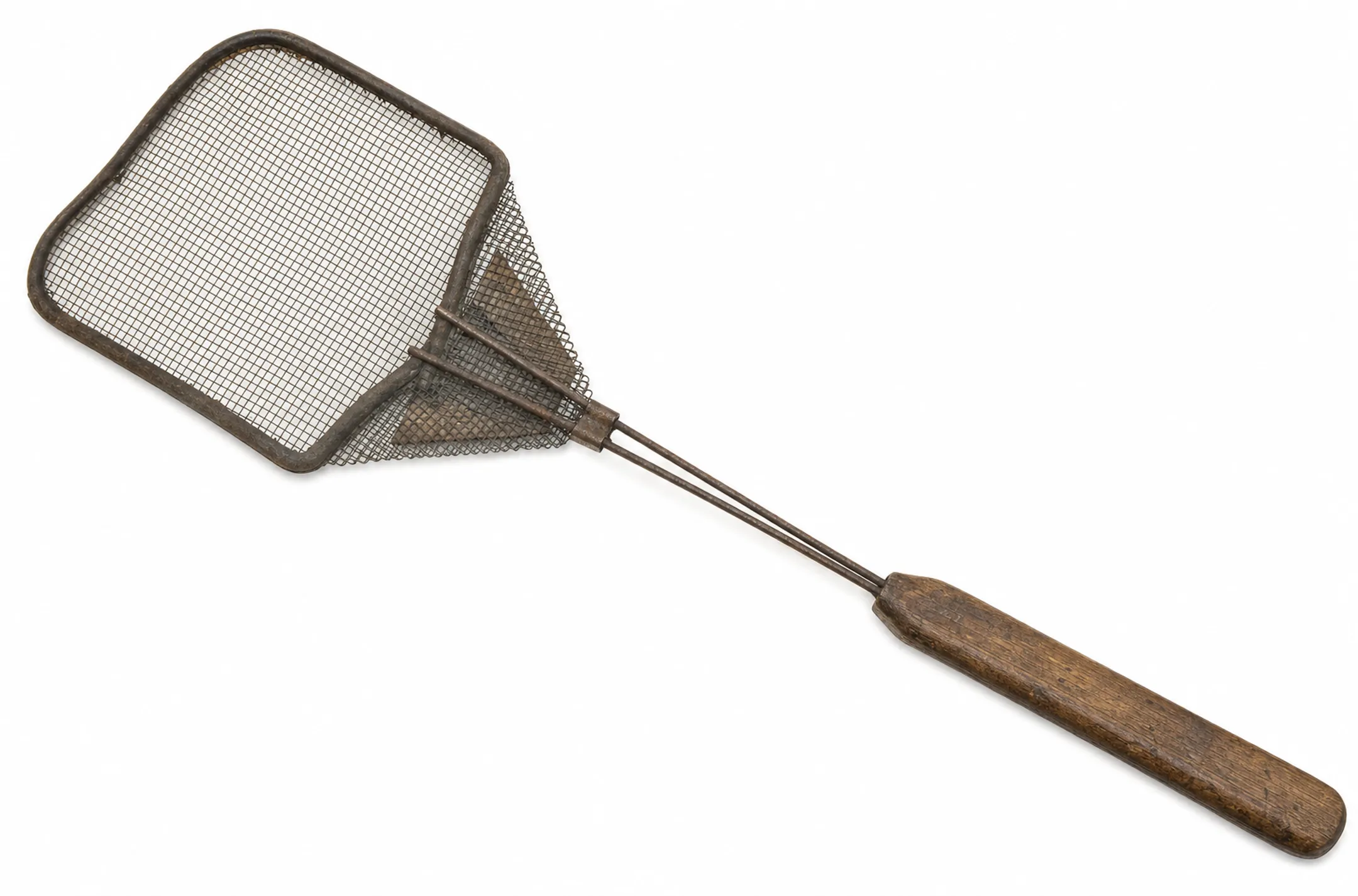 Vintage early 1900s wire mesh fly swatter historical design