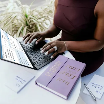 Virtual Assistant Services for Personal & Family Use
