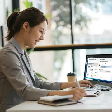 Remote assistant coordinating property management tasks