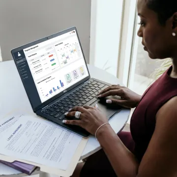 Remote property management assistant coordinating tenant and vendor tasks