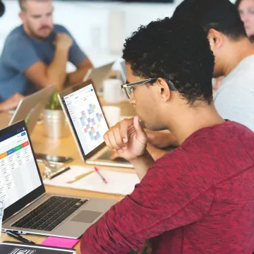 Remote sales team reviewing outreach pipeline