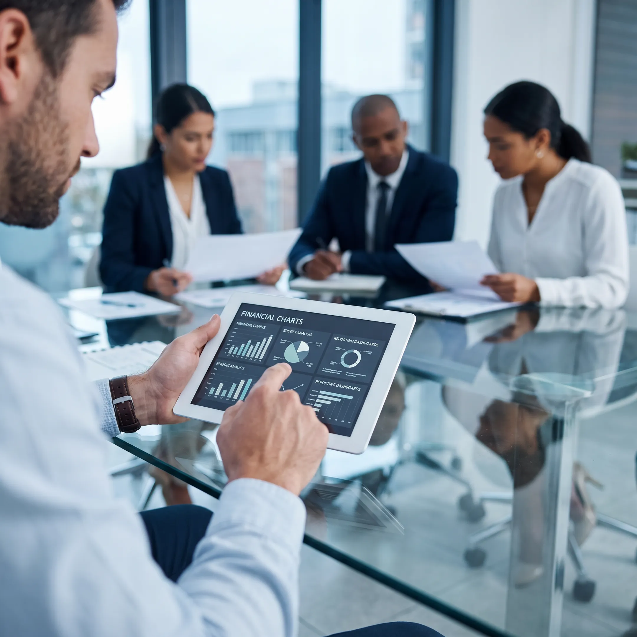 Online CFO presenting financial performance insights during a virtual leadership meeting