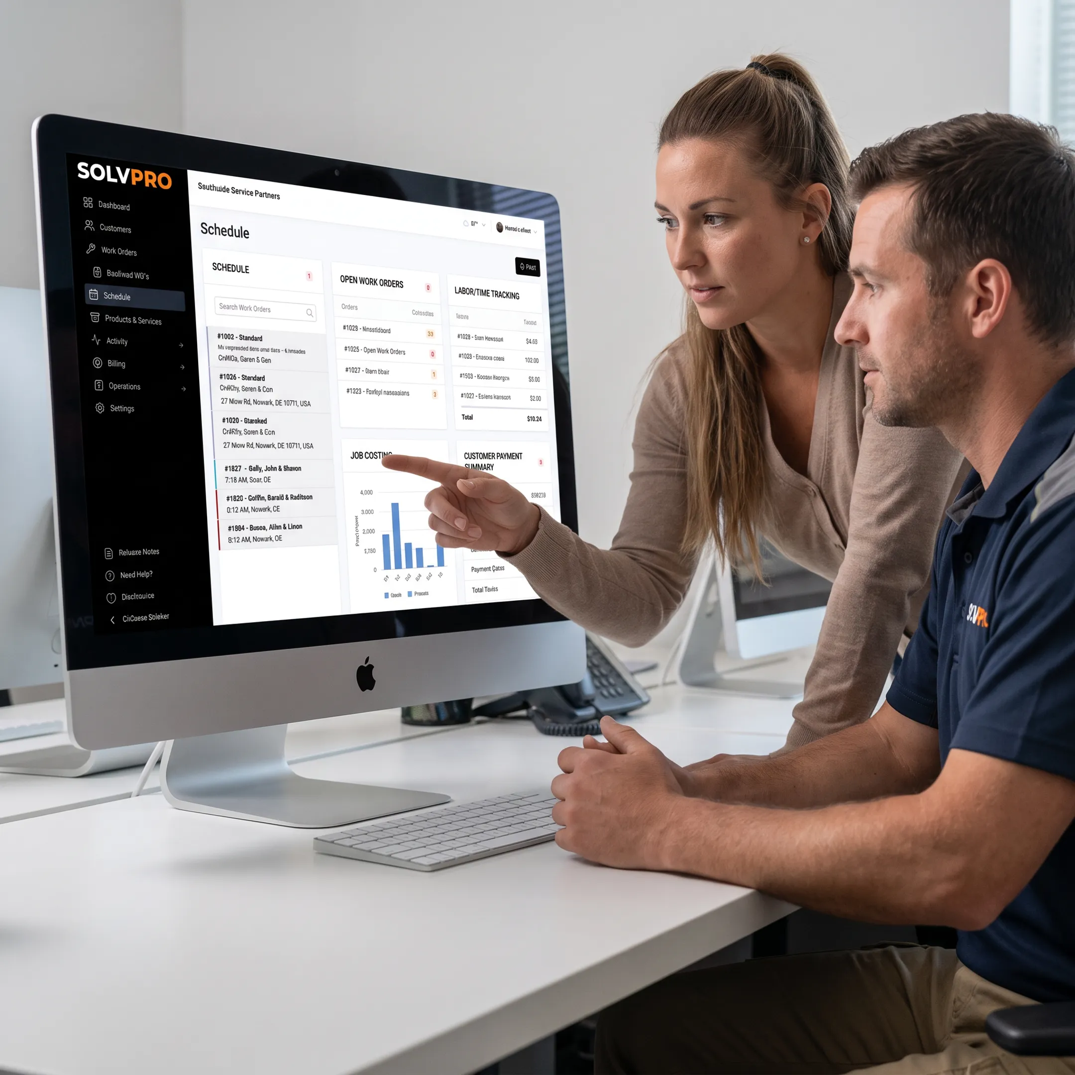 Service team using connected job tracking and scheduling software