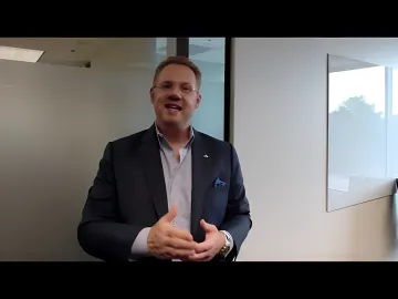 Jason M. Hill headshot