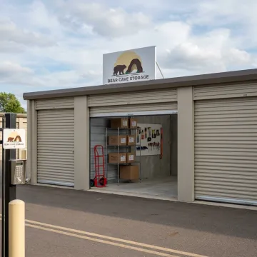 Commercial storage units at Bear Cave Storage