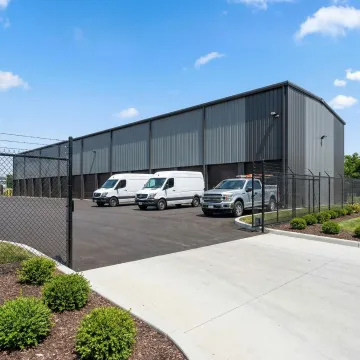Secure commercial storage facility with multiple unit sizes in Rochester area