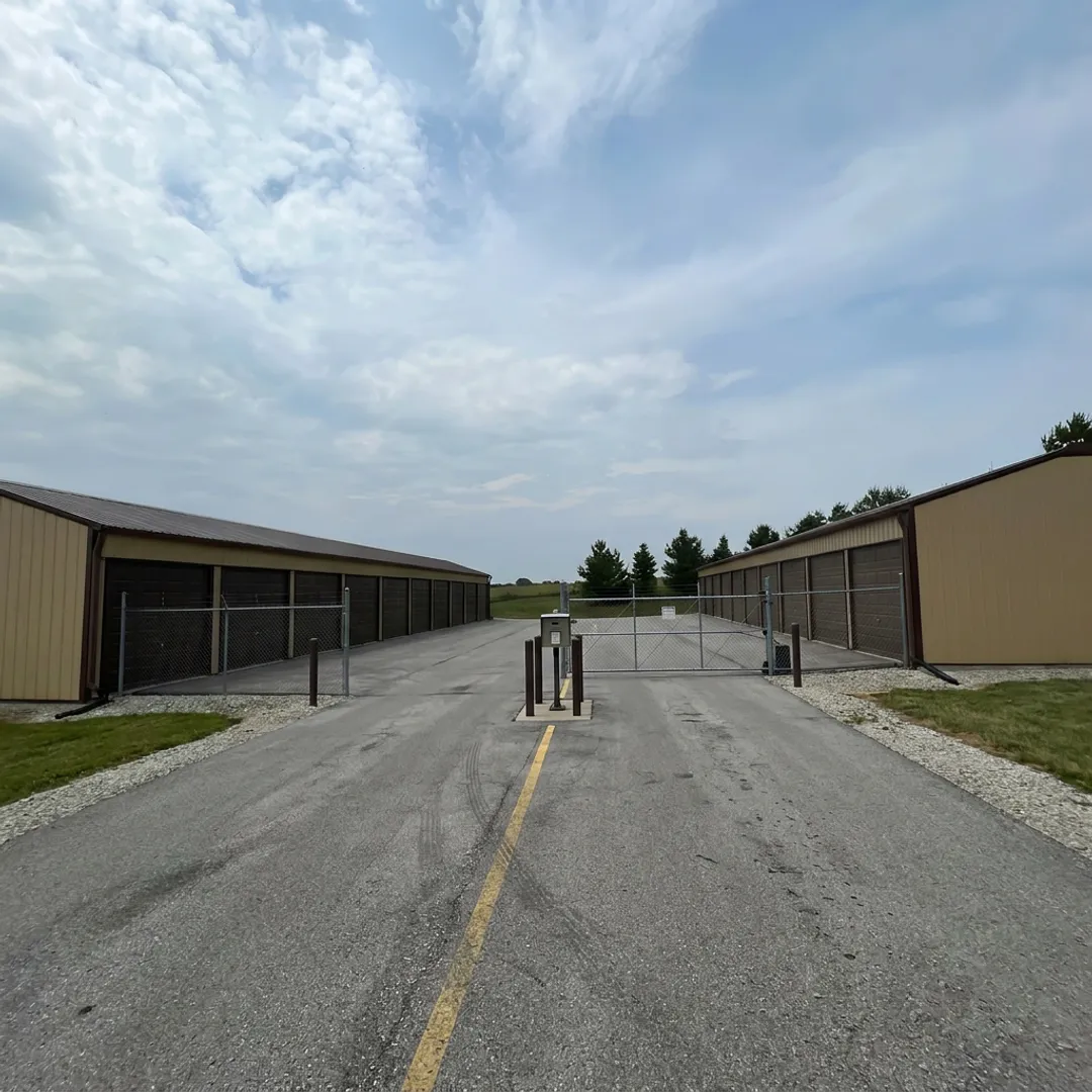 Mini Storage Facilities — Online Rentals Available