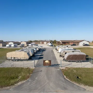 Covered RV storage near Stewartville, MN