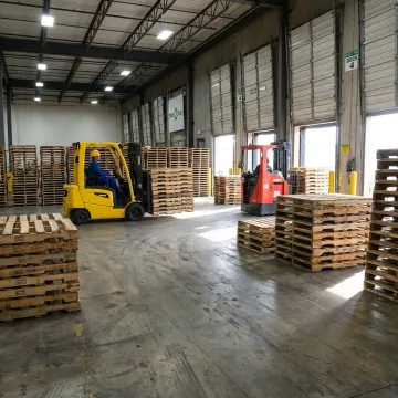 Heat treated wood pallets in a warehouse