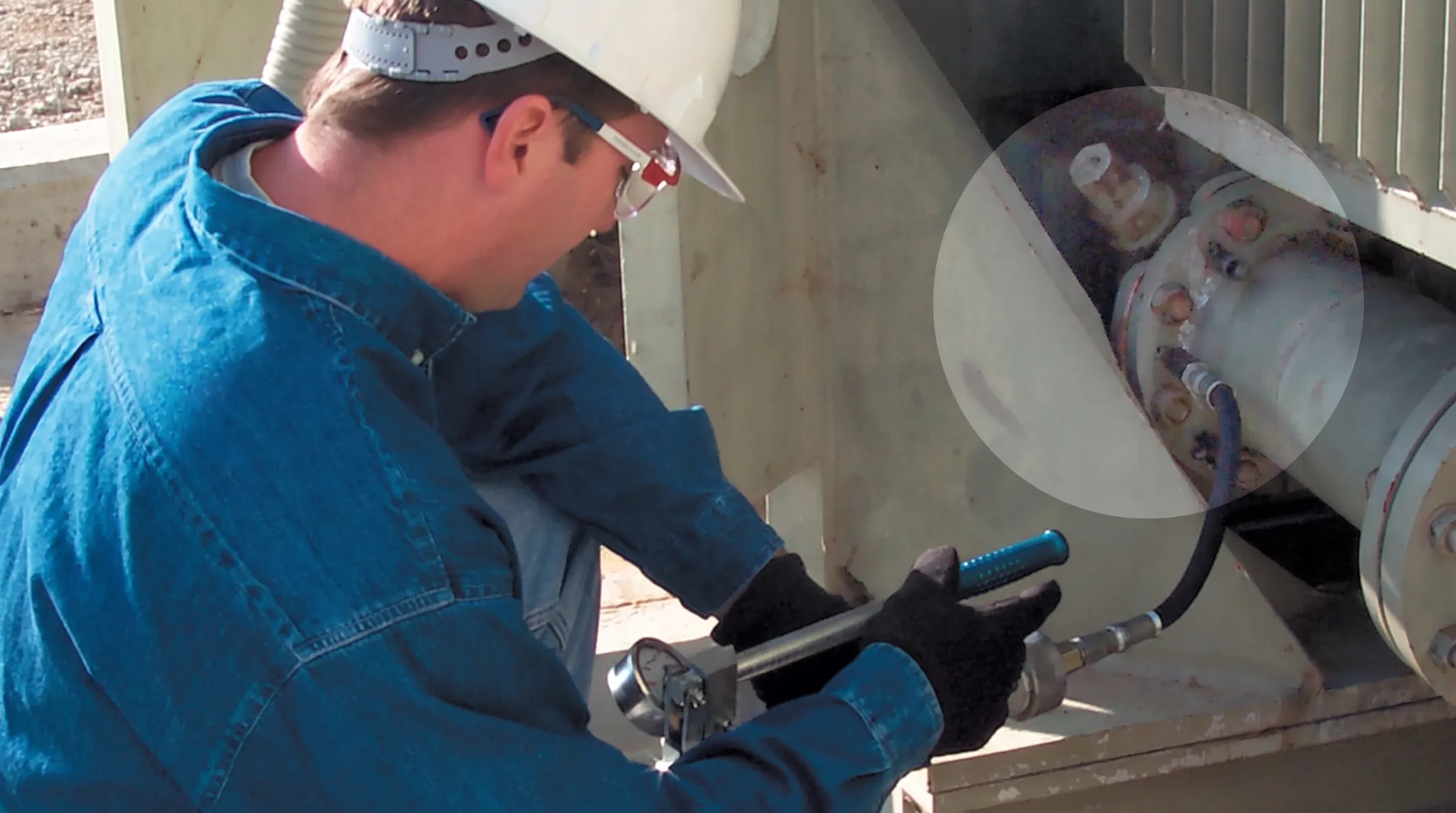 TDS technicians sealing an external transformer oil leak