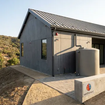 Exterior fire sprinkler system protecting a home