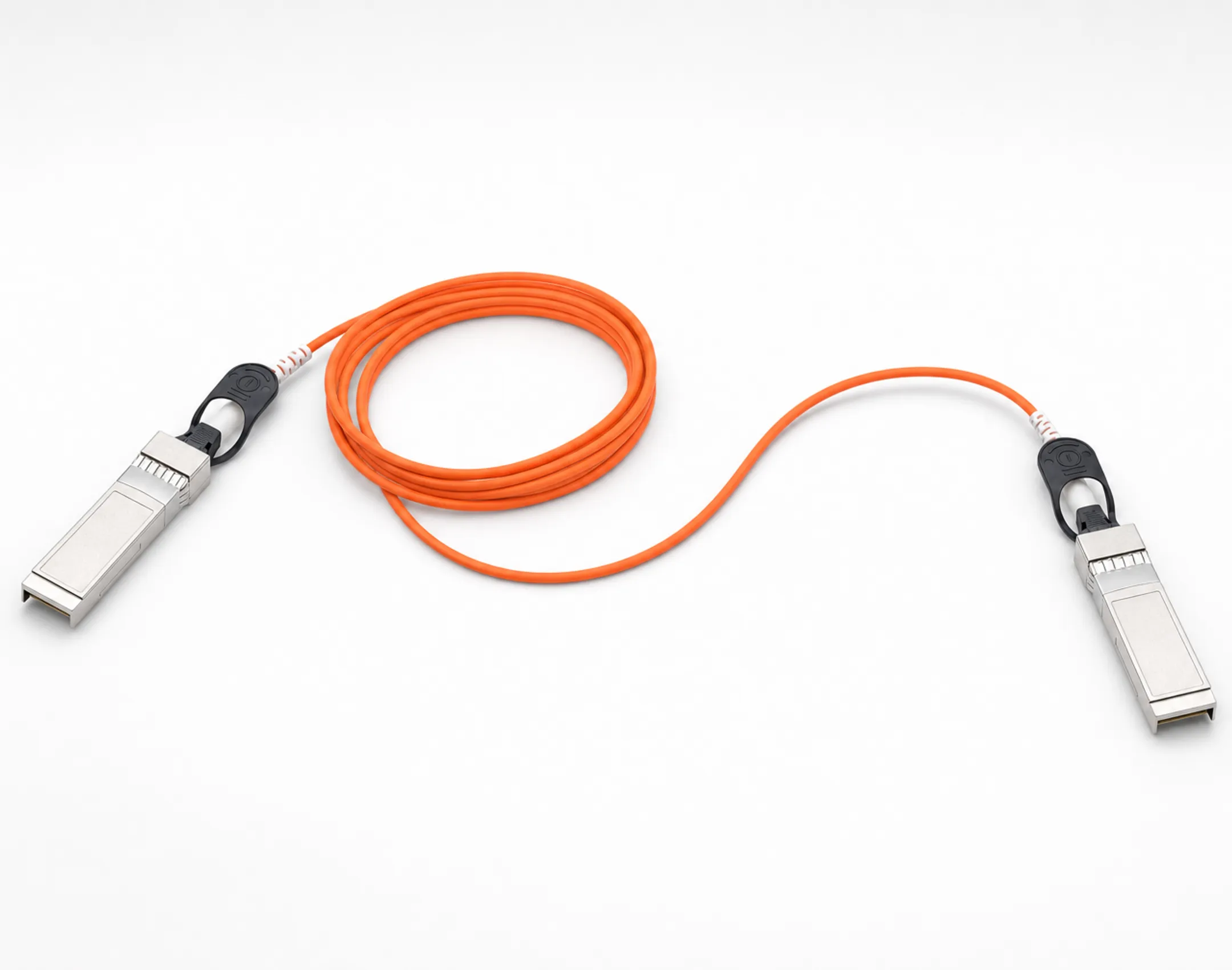 Active optical cable with fiber strand and sealed transceiver connectors