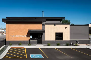 Commercial Building & Architecture