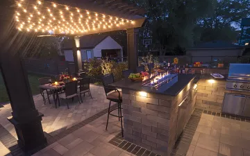 Hardscaping & Outdoor Living