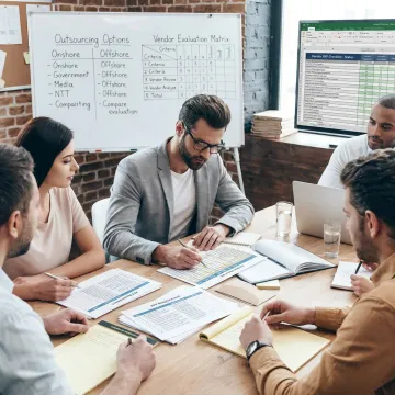 Consultant planning an RFP process with vendor scorecards