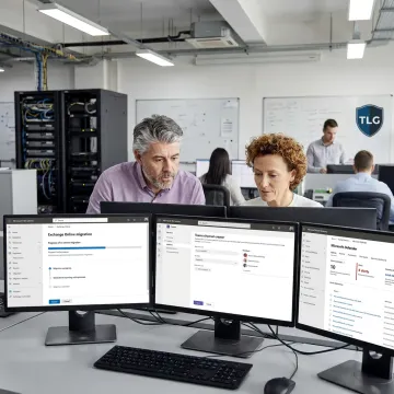 Microsoft 365 implementation and support team assisting a business