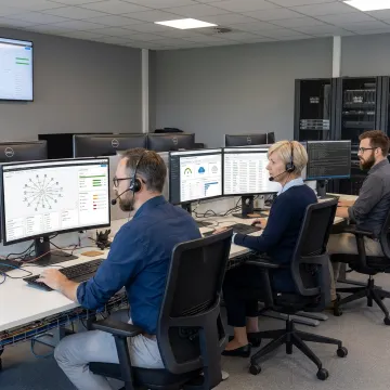 Managed cybersecurity team protecting business systems