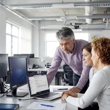 IT specialist providing Office 365 business support