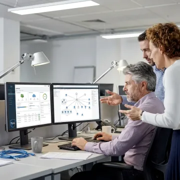 IT consultant supporting business technology systems