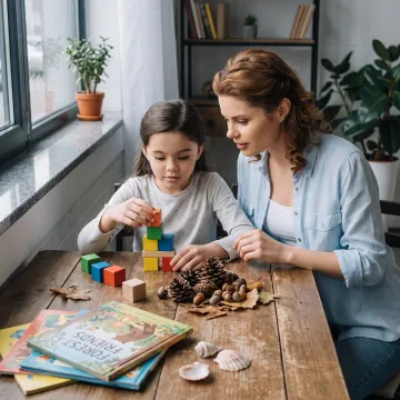 Parent and preschooler learning through play at home