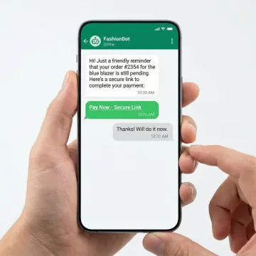 AI agent sending payment link follow-up reminders to online store customers via WhatsApp and SMS