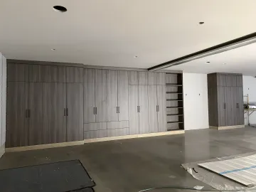 Garage & Workshop Spaces