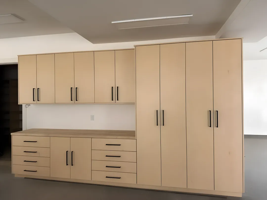 Residential Kitchens & Pantries