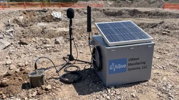 uWave seismograph monitoring station with solar panel and air-overpressure microphone