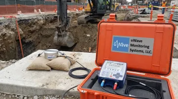 uWave Instantel seismograph vibration monitoring equipment for construction sites