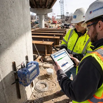 Bridge construction vibration monitoring equipment