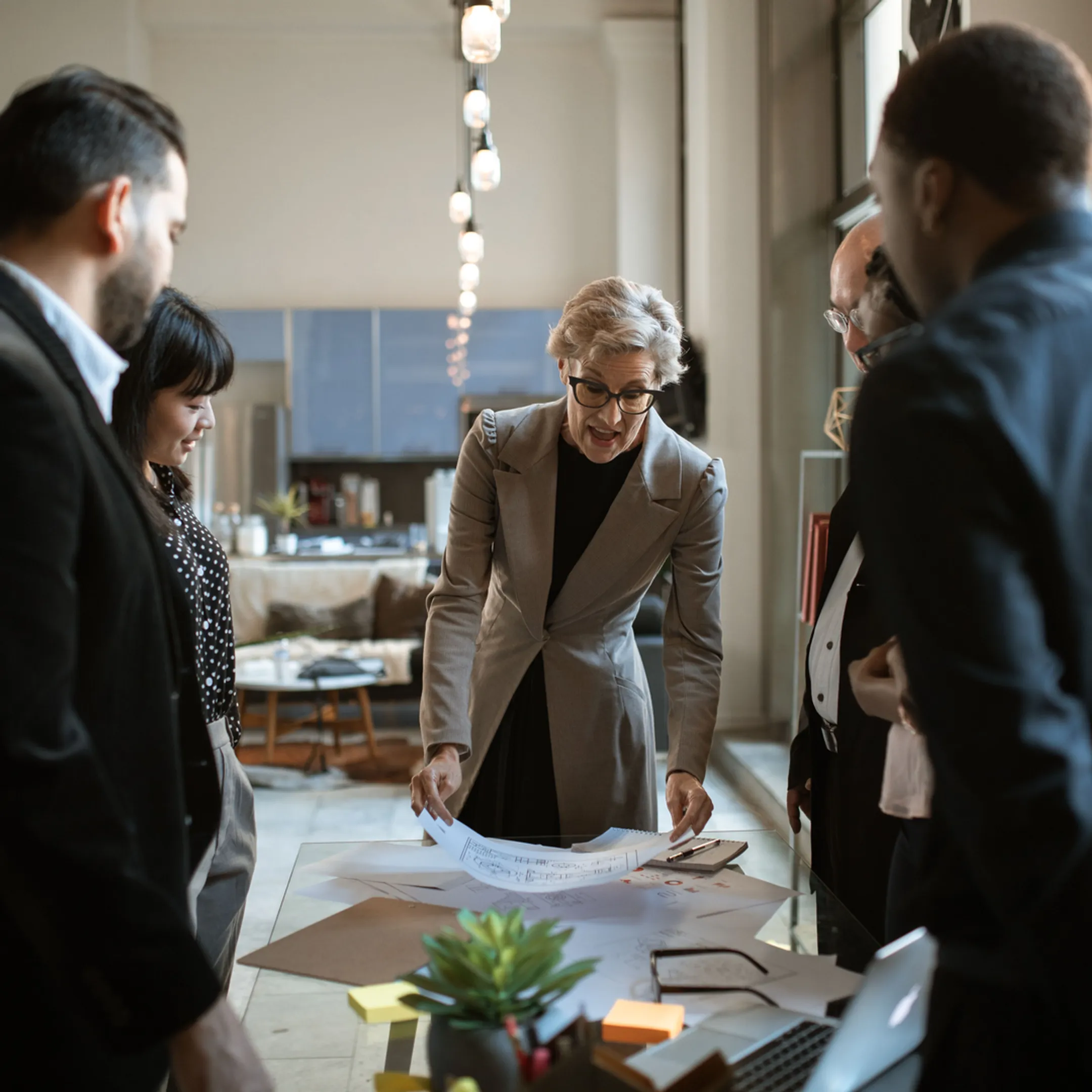 Operator presenting financial analysis to company leadership