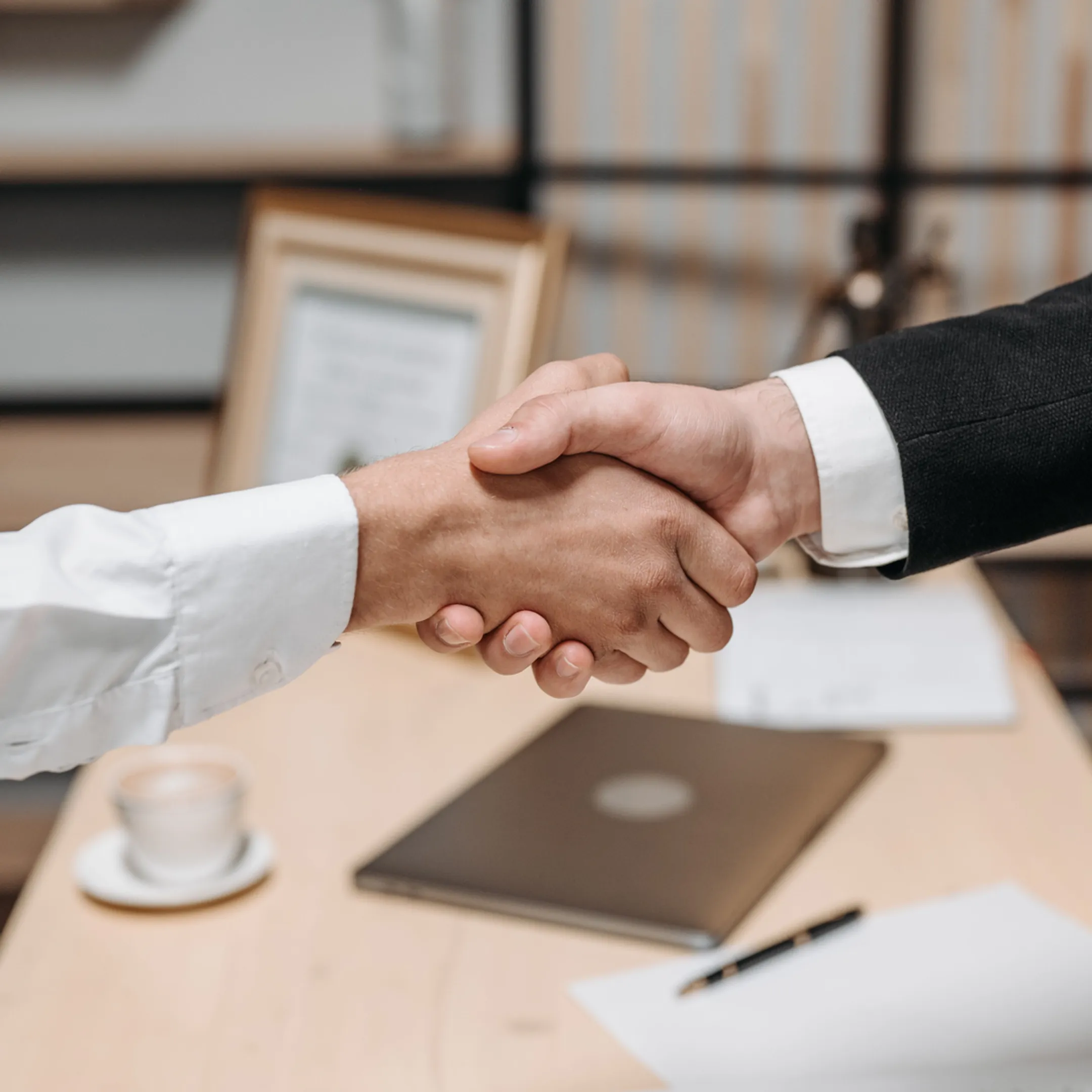 Senior operator guiding a family business succession discussion