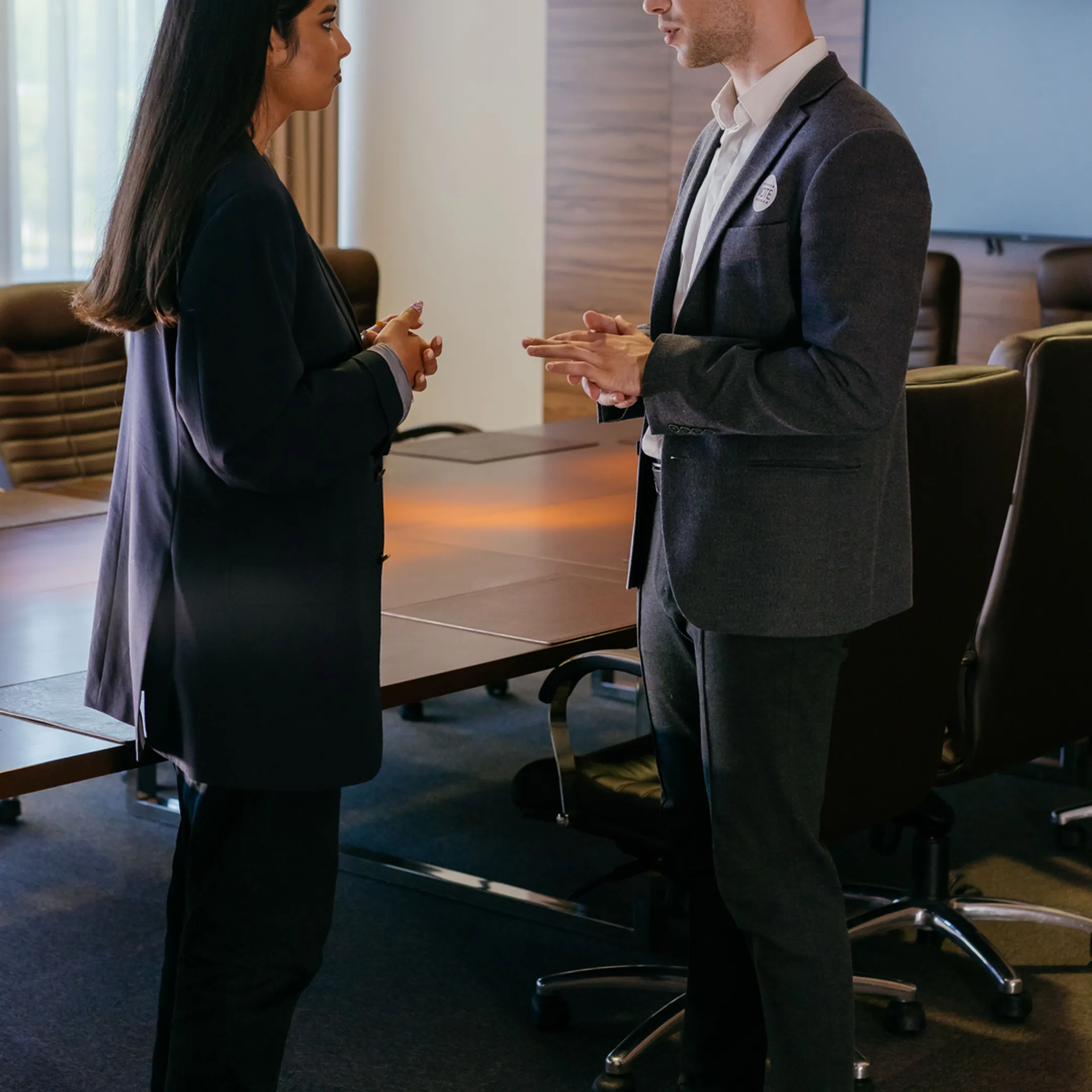Interim CIO collaborating with executives on technology priorities