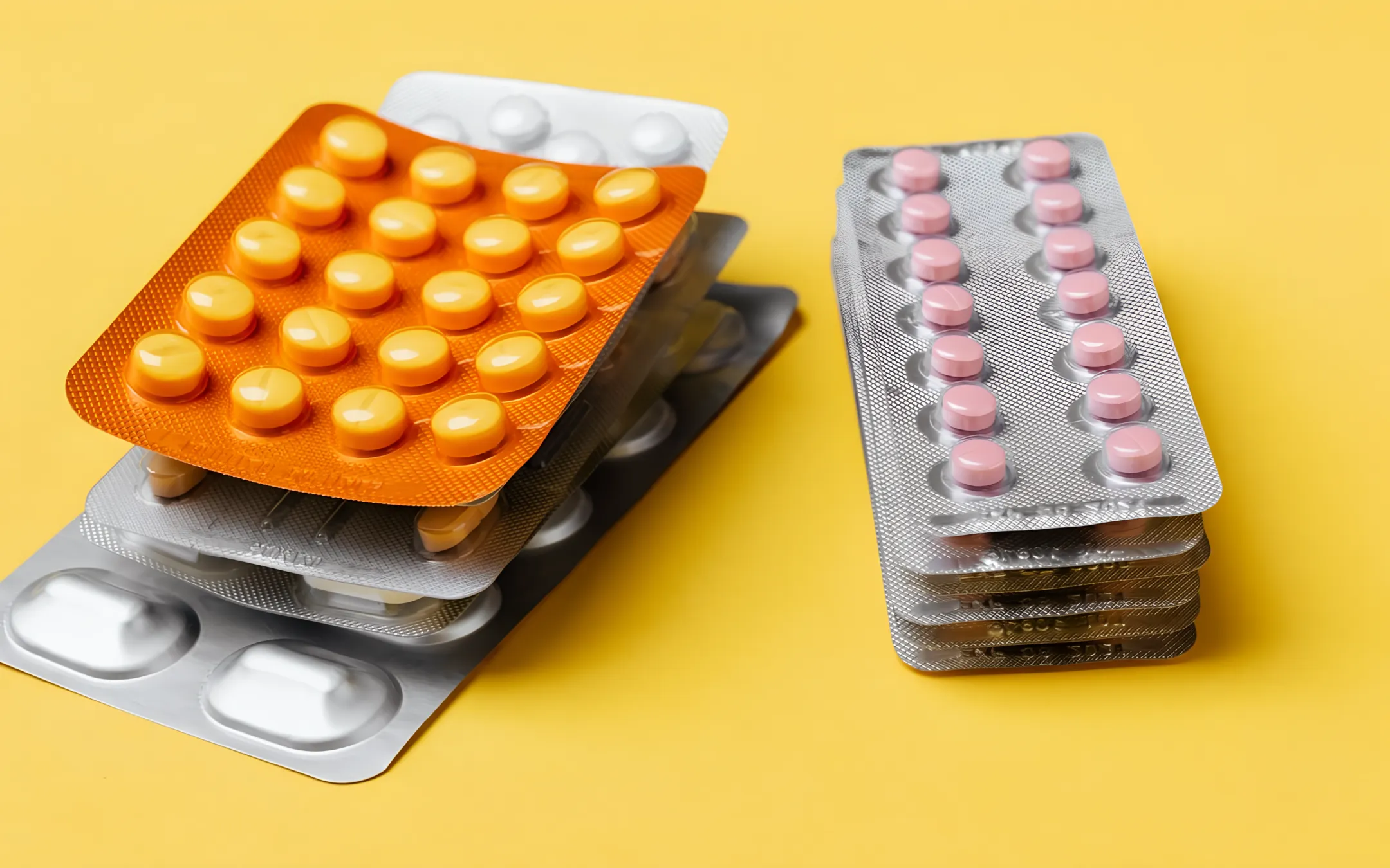 Pharmaceutical blister pack packaging