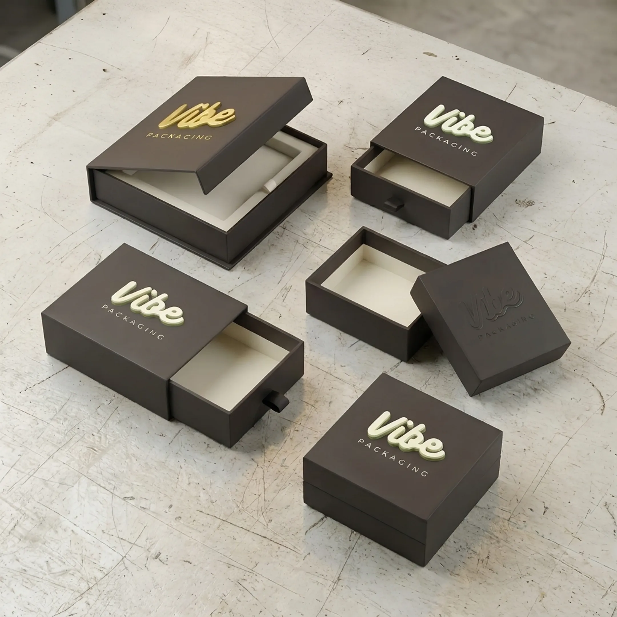 Custom roll boxes with luxury foil stamping