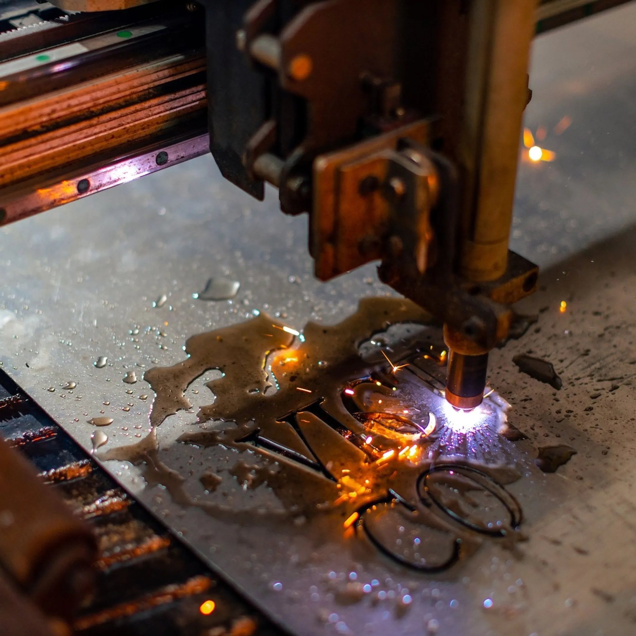 Custom Cut Metal Fabrication Services