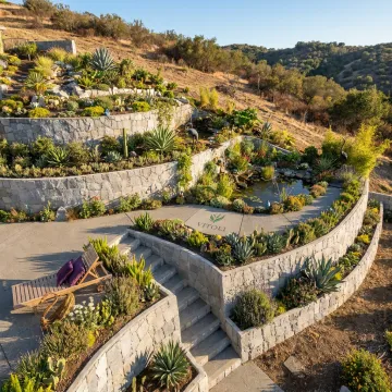 Residential retaining wall on a hillside property