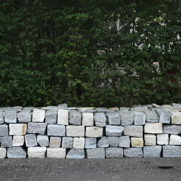 Retaining Wall Installation Services in Huntington Beach